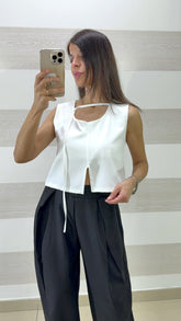 Maglia Addie Smanicata con Spacchetto Avanti