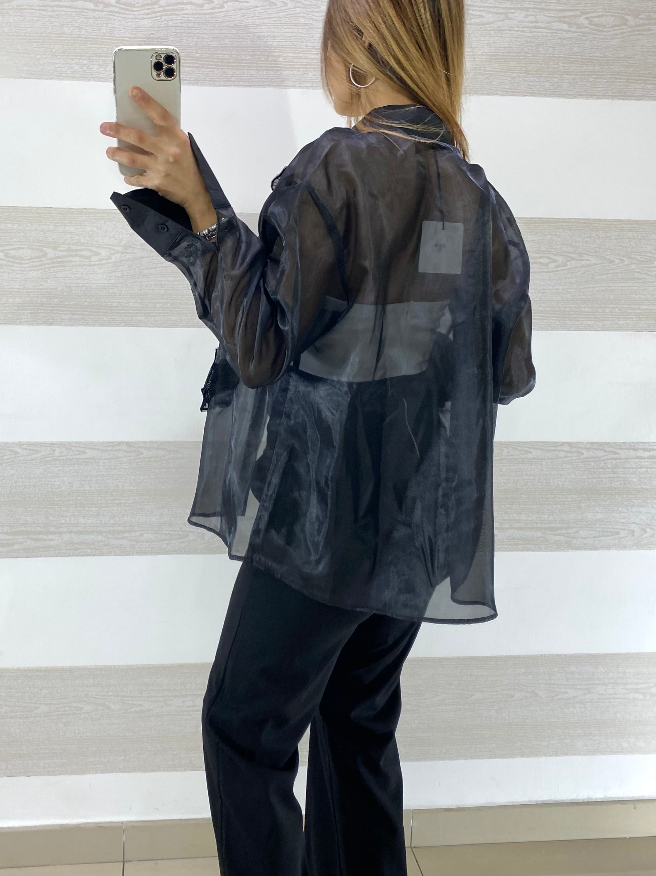 Camicia Doris Tipo Organza con Applicazioni Fiori