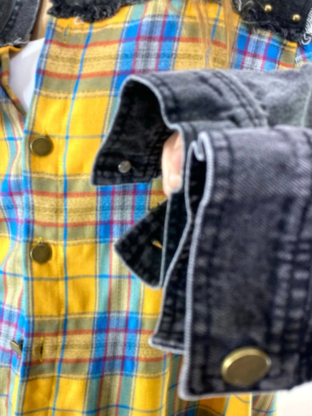 Camicia Justine a Quadroni con Jeans Nero e Borchie