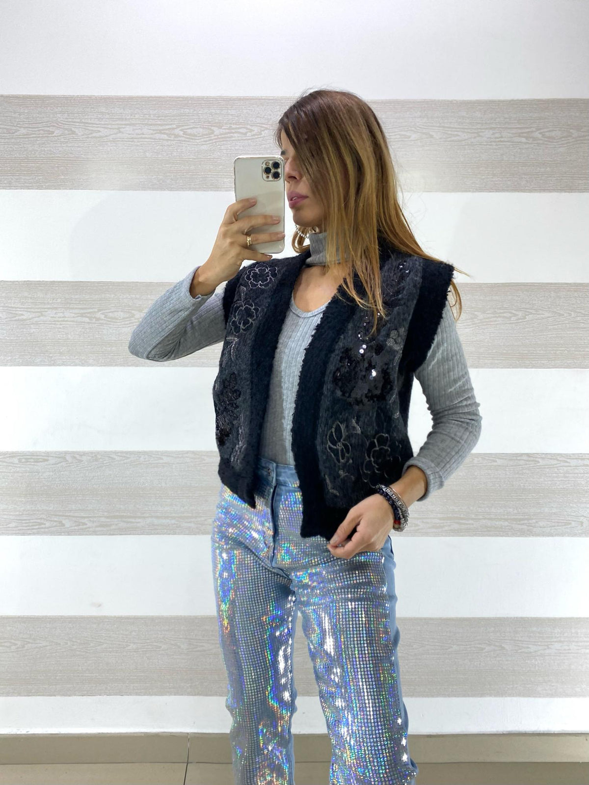 Cardigan Tetty1 Tipo Lana Ricamato e Paillettes