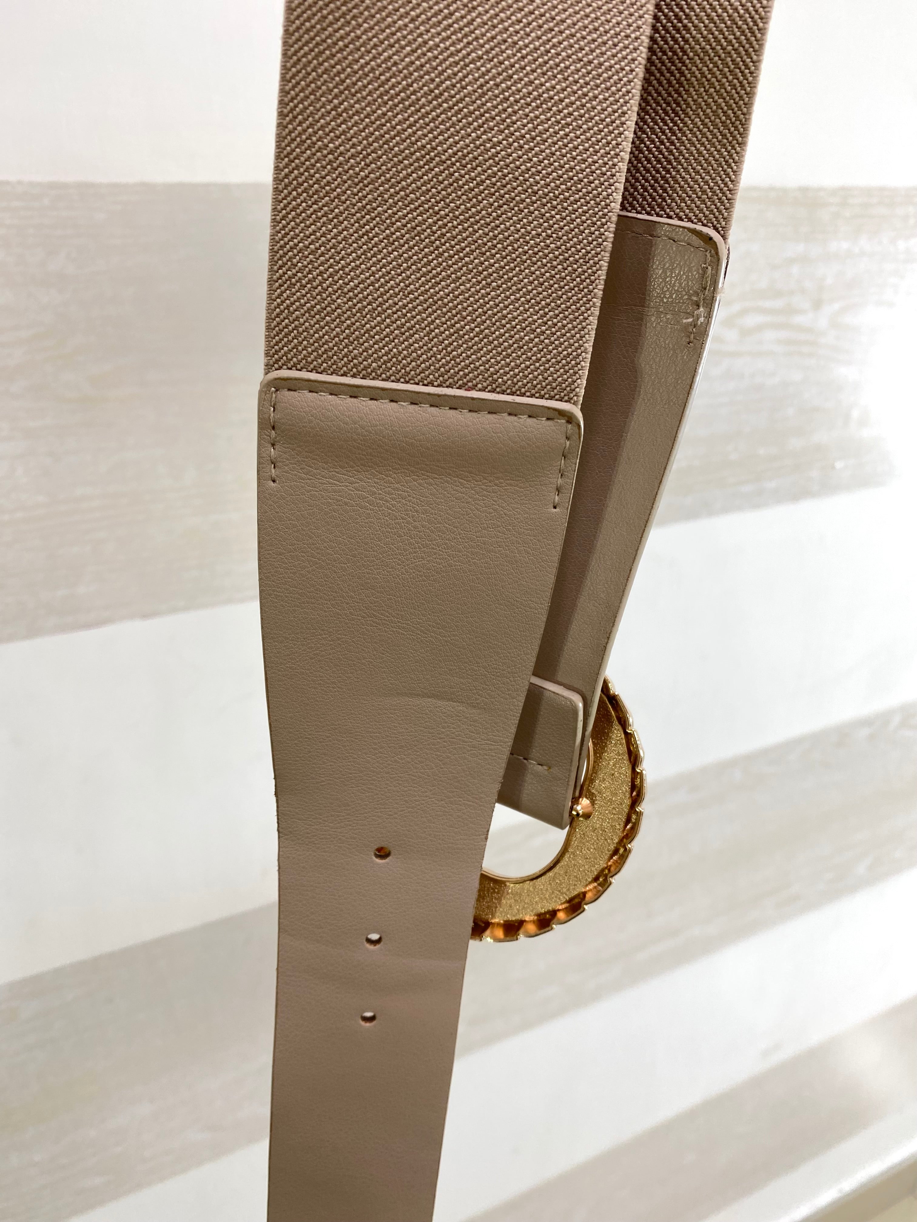 Cintura Nunzy Elastica con Maxi Fibbia Perlata e Oro