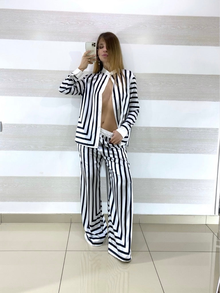 Coordinato Dolores Satin PantaPalazzo e Camicia a Righe