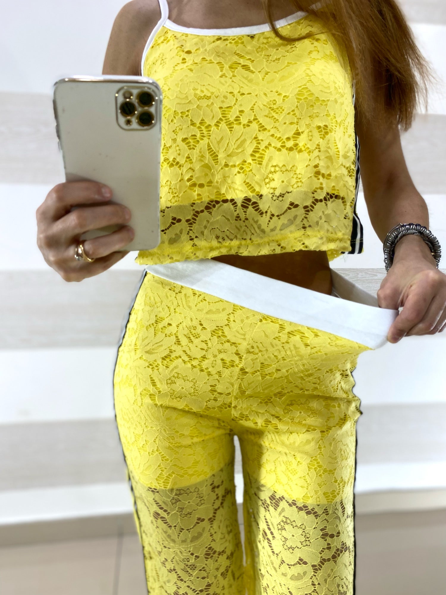 Coordinato Jasmine in Pizzo PantaPalazzo e Top con Bande Laterali