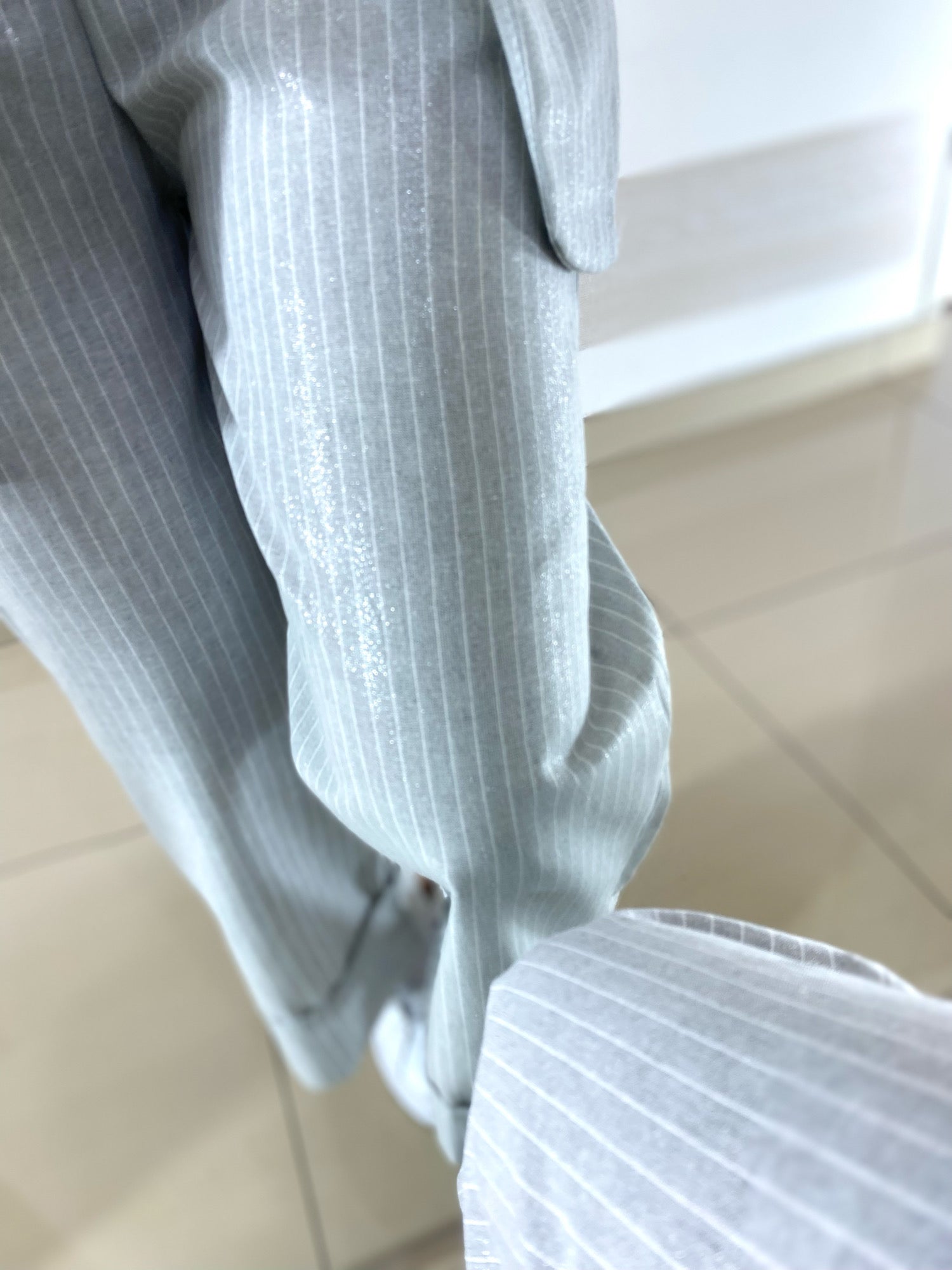 Coordinato Julia Cangiante Gessato PantaPalazzo e Gilet