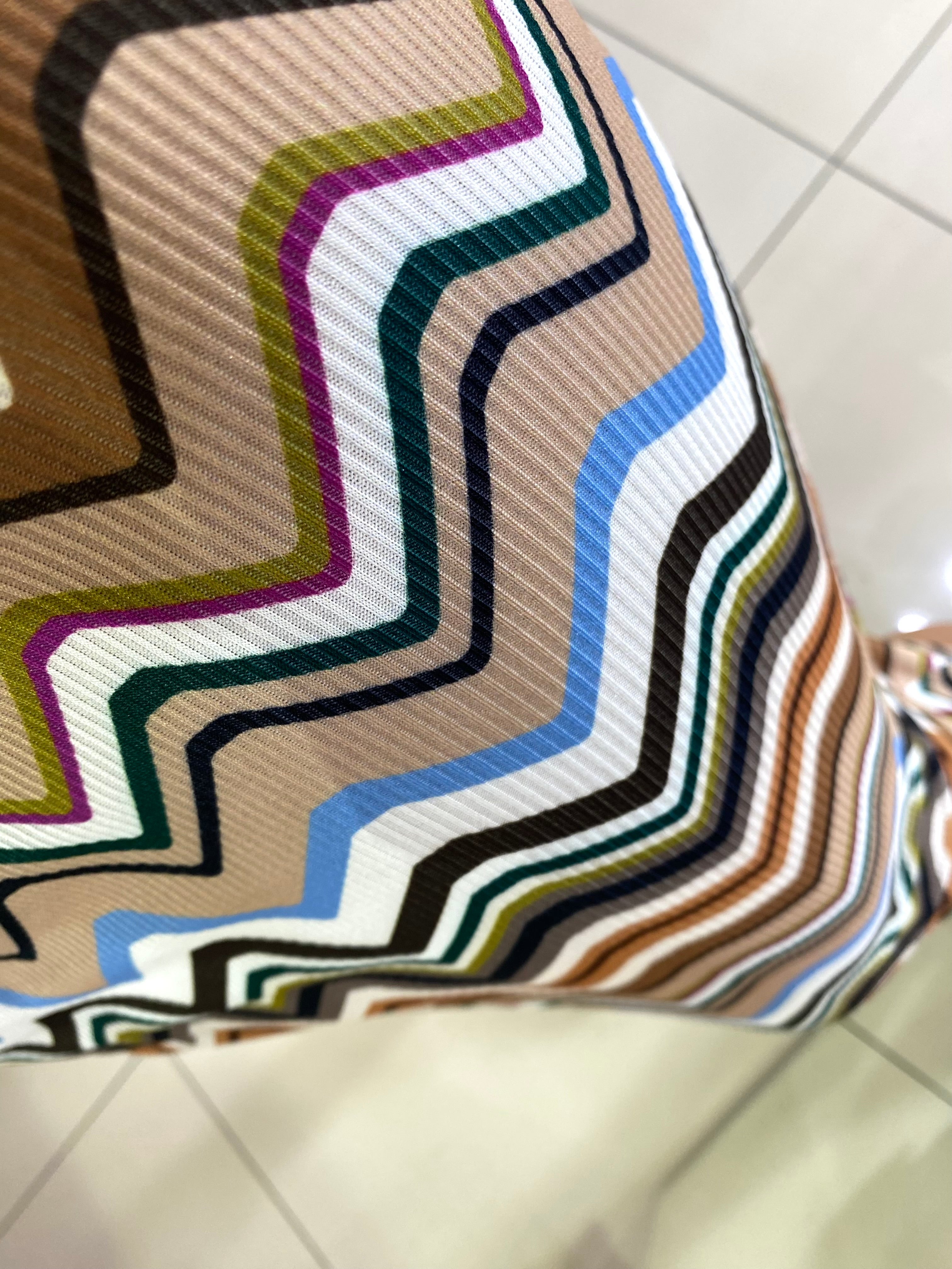 Coordinato Swami Top Coppe e Gonna Zig Zag