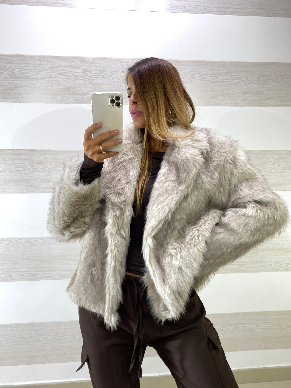 Eco Pelliccia Eileen Voluminosa Doppio Petto