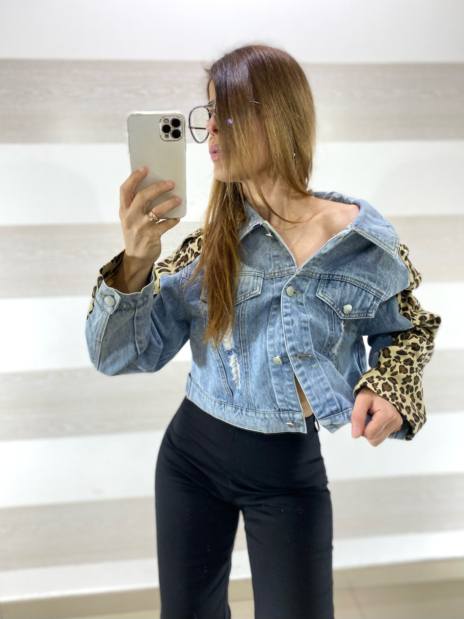 Giubbino Karin Jeans con Bande Animalier sulle Maniche
