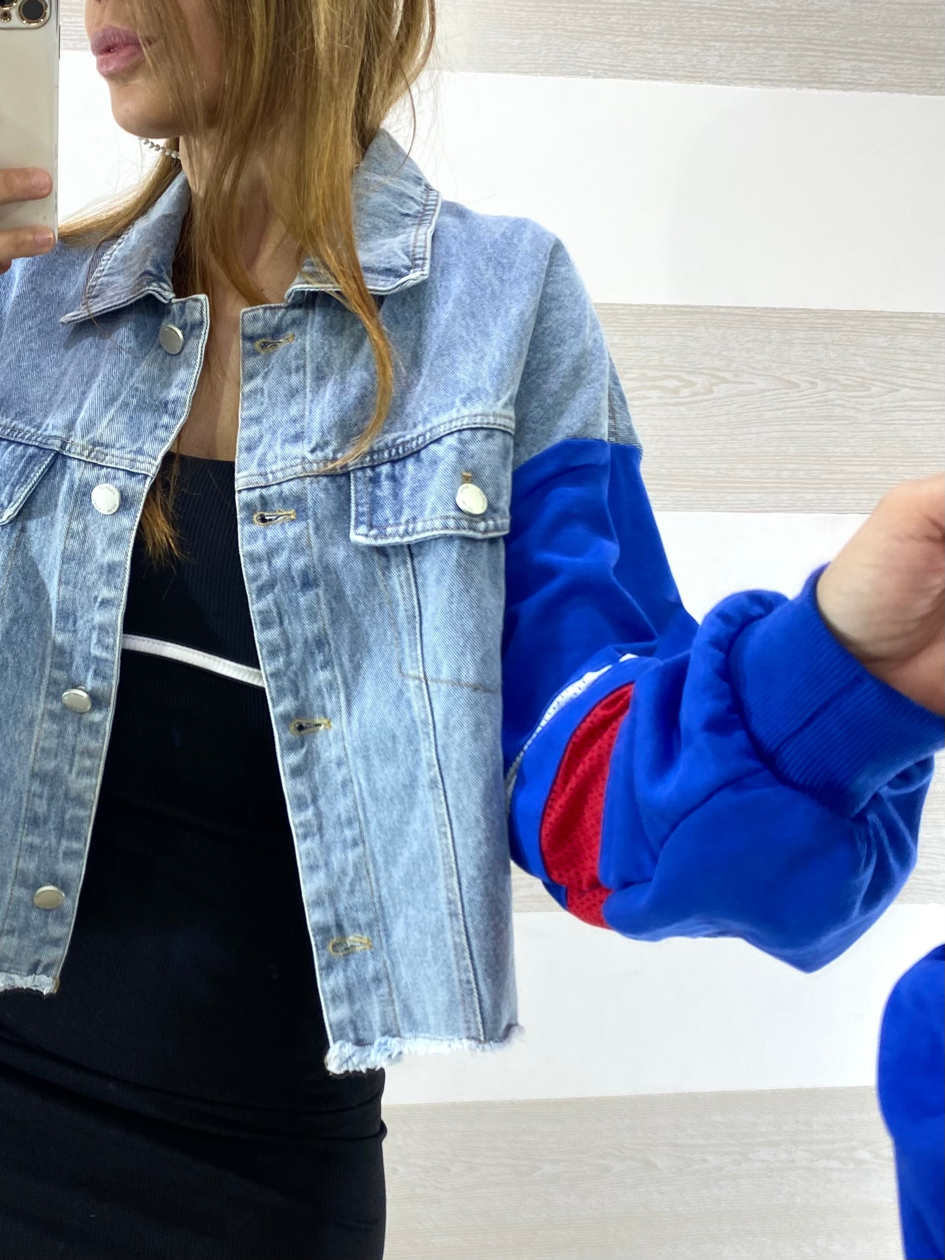 Giubbino Livia Jeans con Maniche in Tessuto Blu