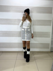 Gonna Hatty a Tubino Rigata con Bottoni Oro Decorativi