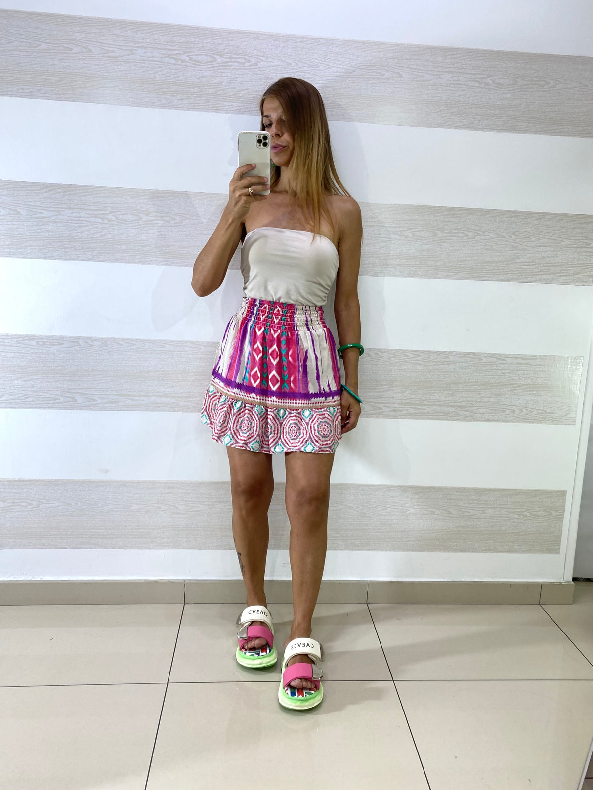 Gonna Tilde Svasata con Balza Fantasia Paint