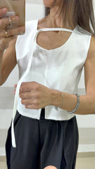 Maglia Addie Smanicata con Spacchetto Avanti