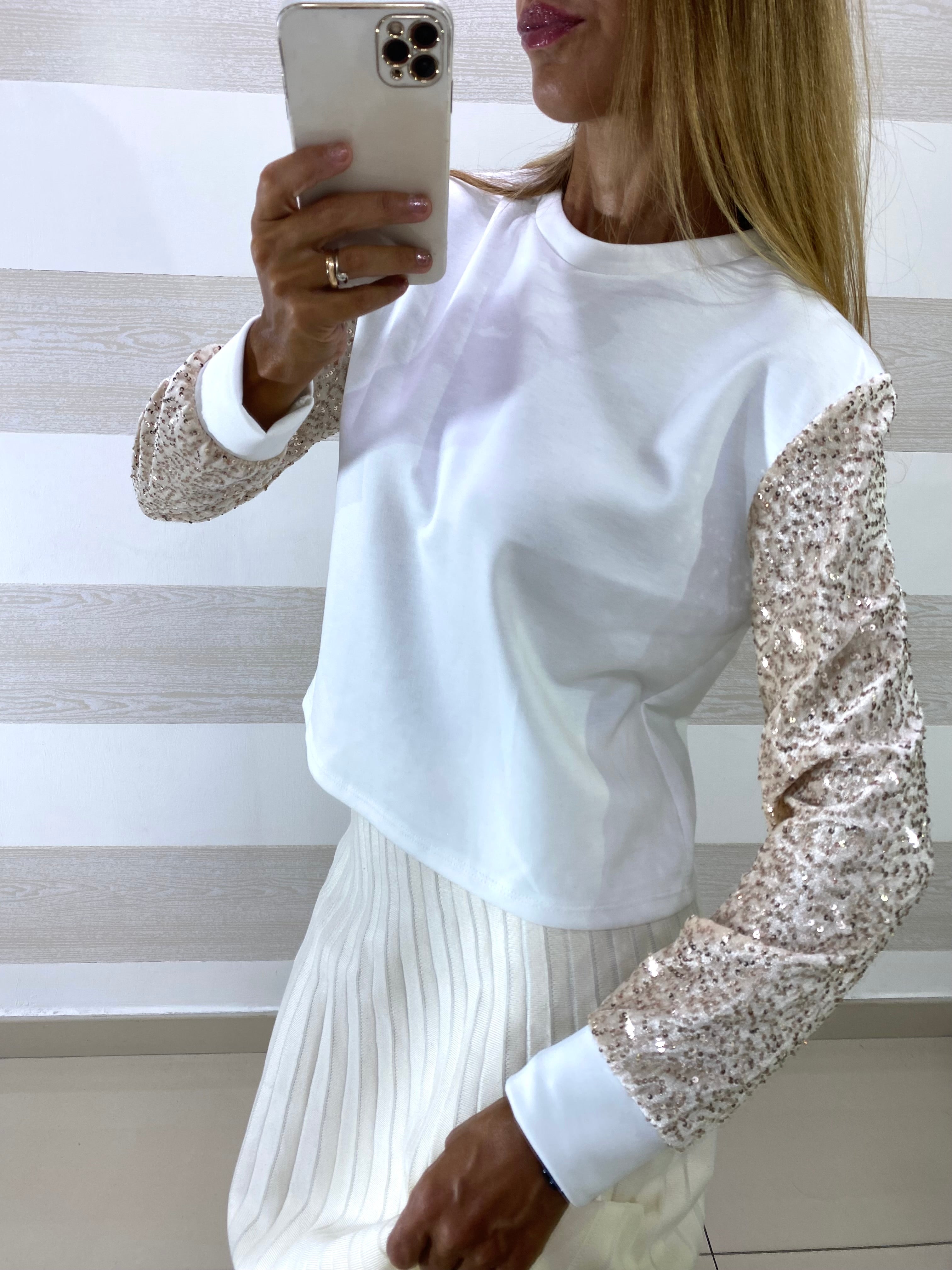 Maglia Cheryl con Maniche in Paillettes