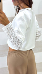 Maglia Crop Delicia con Doppia Manica in Pizzo