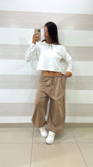 Maglia Crop Delicia con Doppia Manica in Pizzo