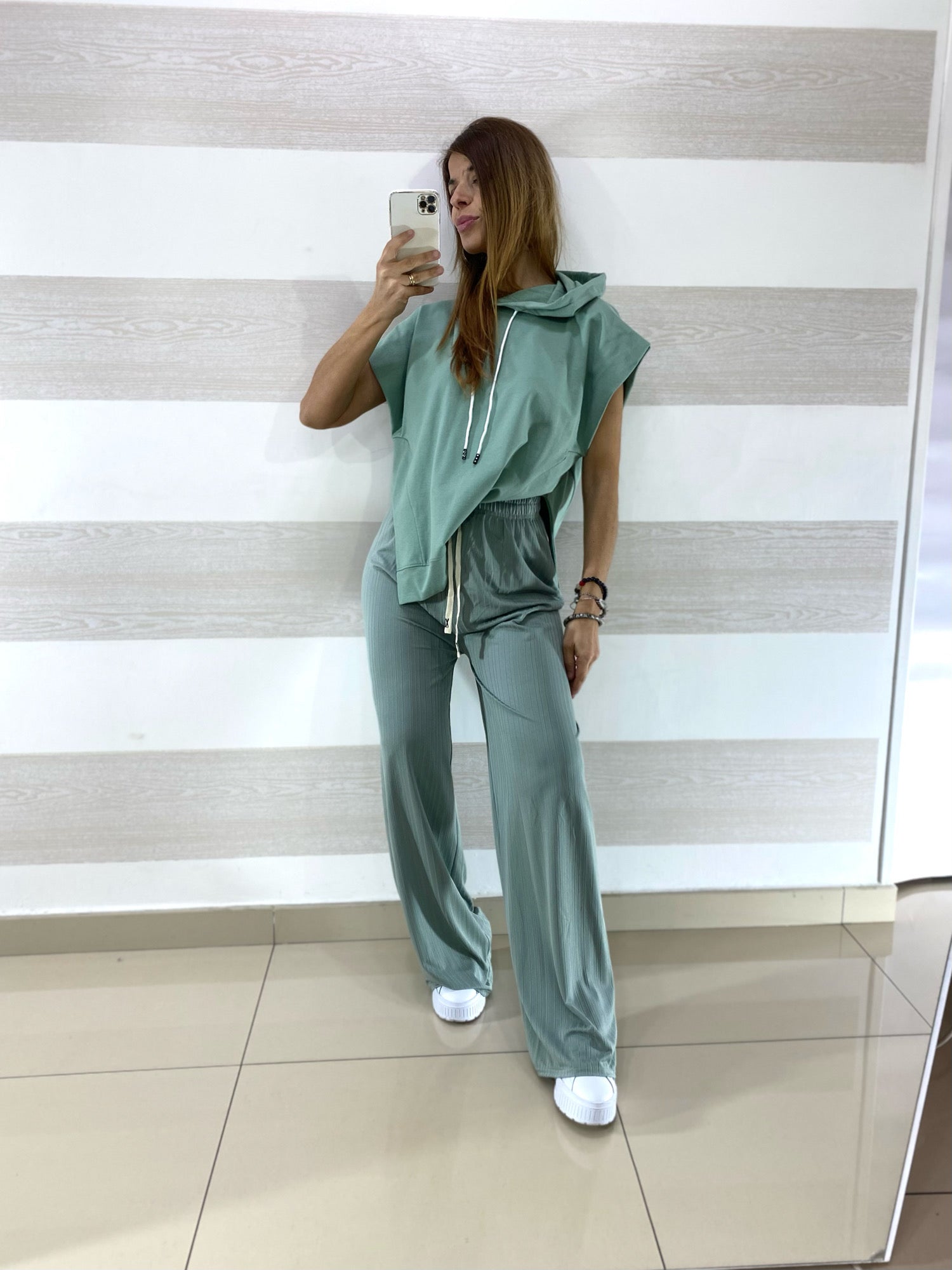 Maglia Danuska Taglio Kimono con Spacchi Laterali