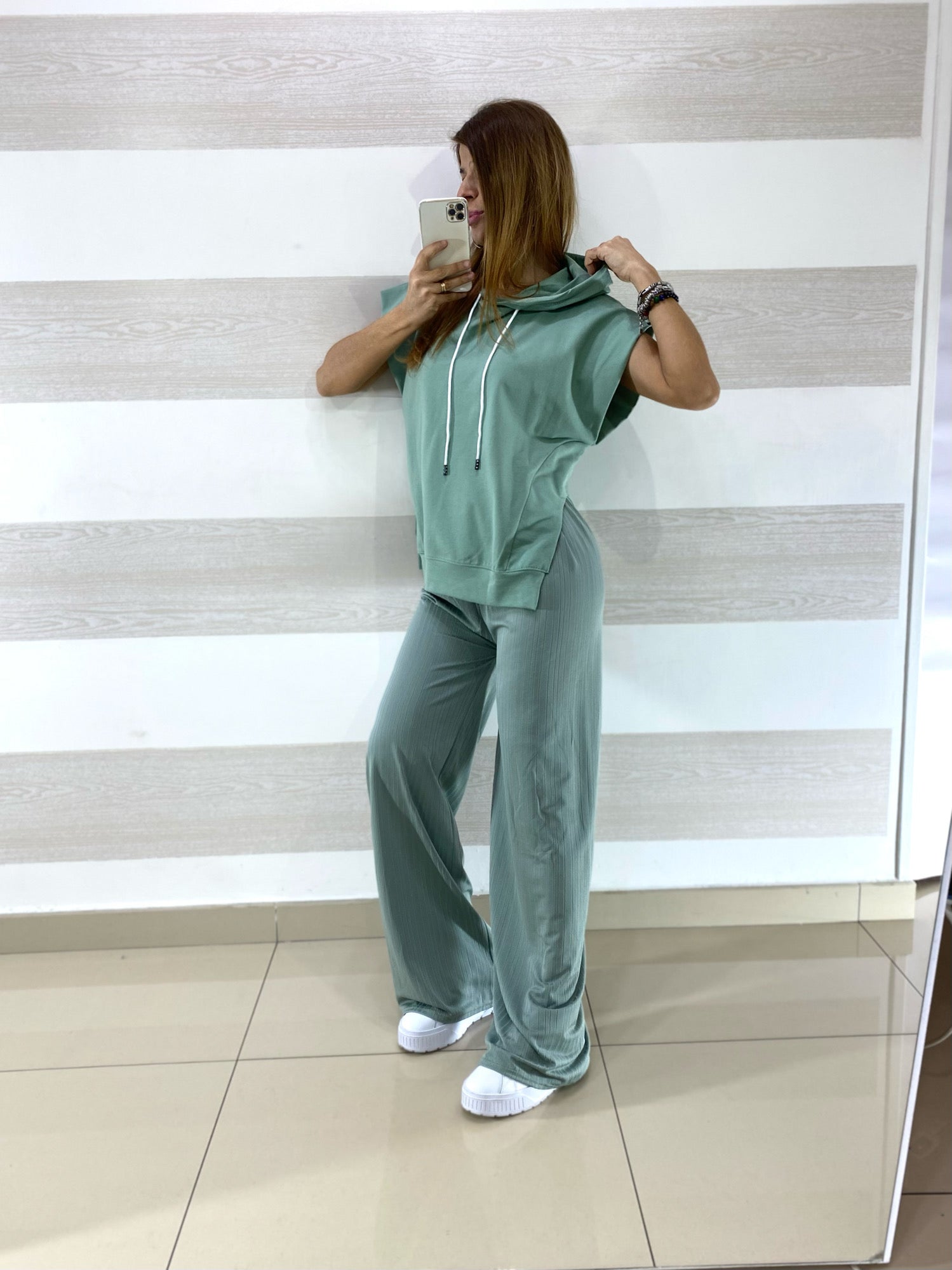 Maglia Danuska Taglio Kimono con Spacchi Laterali
