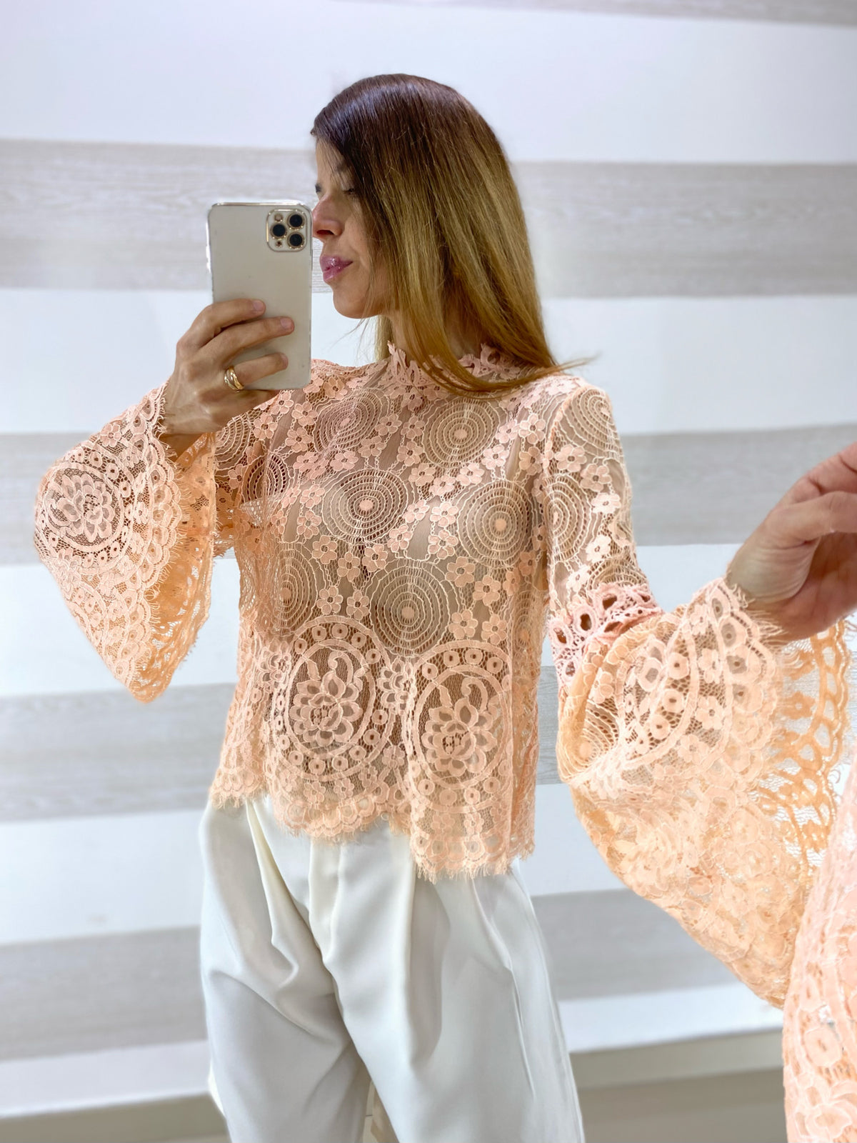 Maglia Elektra in Pizzo Maniche a Campana