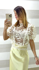 Maglia Lynsey in Tulle e Macramè con Ricami Floreali