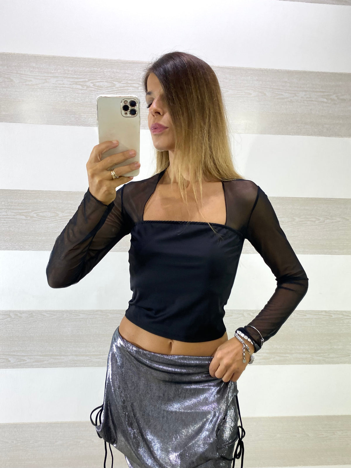 Maglia Sally con Trasparenza Maniche e Retro