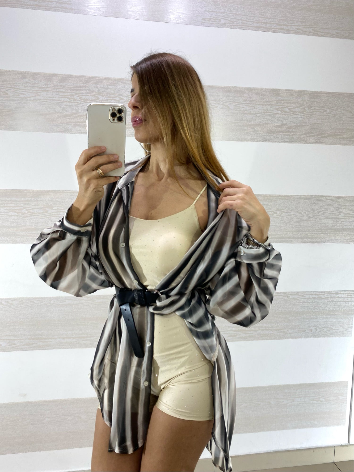 Maxi Camicia Demi Tipo Chiffon Rigata