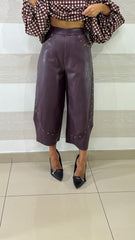 Pantaloni Gwenda alla Caviglia in Eco Pelle con Borchie