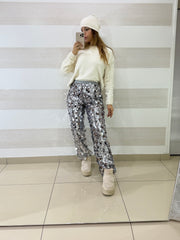 Pull Hailey in Ciniglia Panna