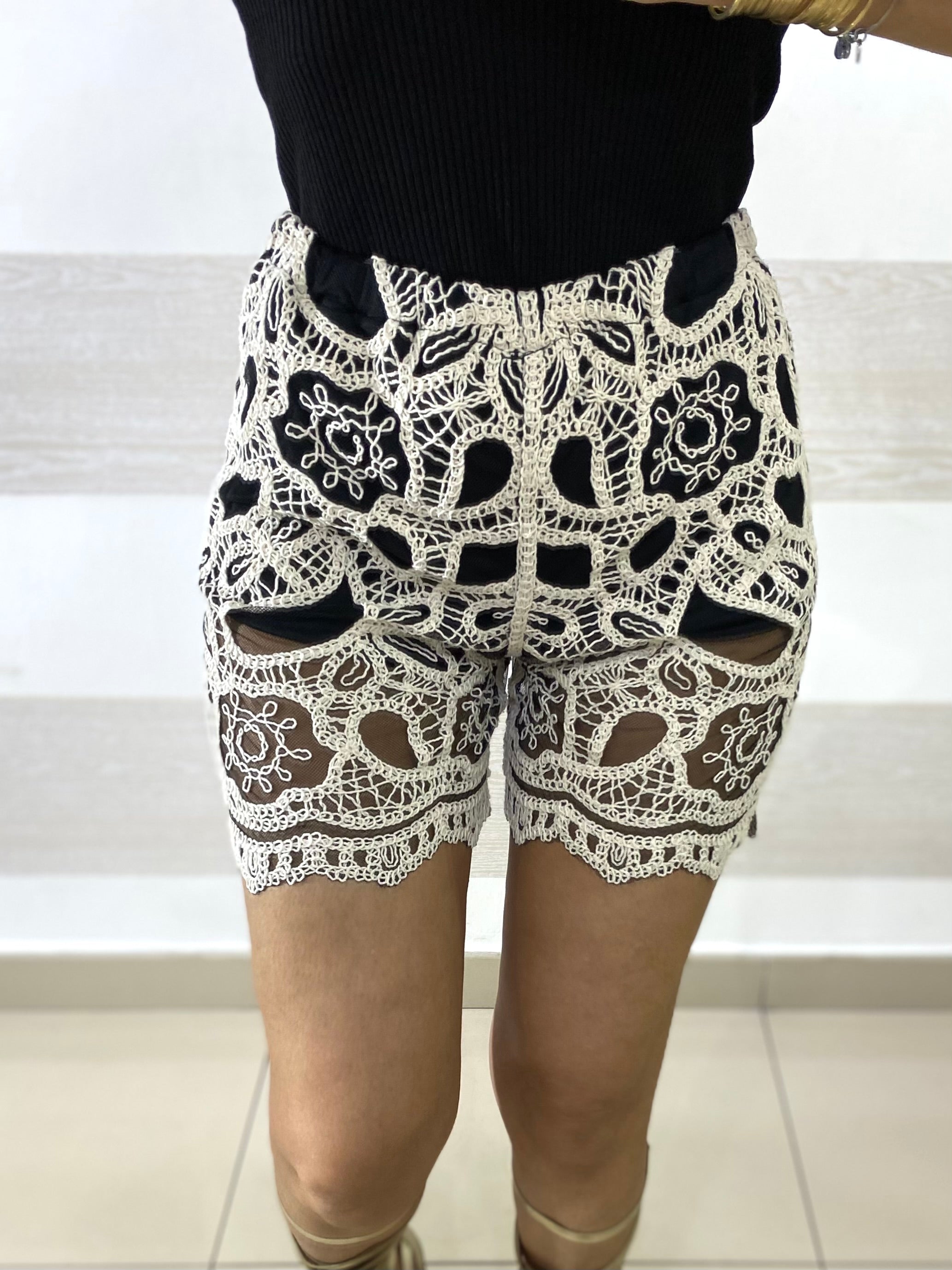 Shorts Maruska Macrame e Tulle Foderati