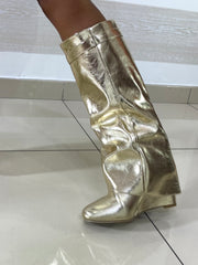 Stivali Arlene con Risvolto in Eco Pelle Oro