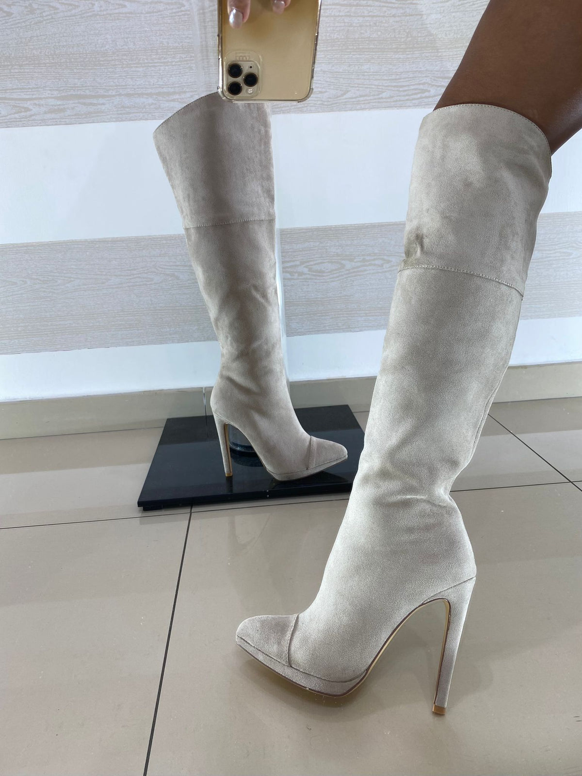 Stivali Carley Sopra al Ginocchio Beige