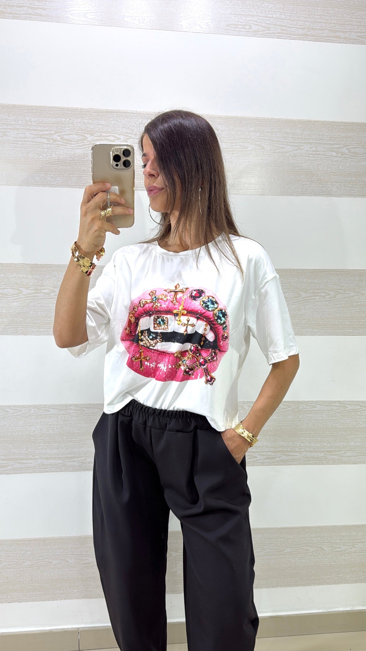 T-shirt Amber Oversize con Stampa Bocca