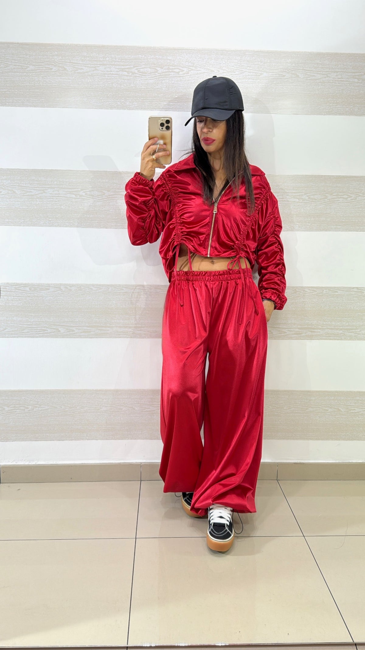 Tuta Coordinato Jacki in Satin PantaPalazzo e Giubbino crop Arricciato