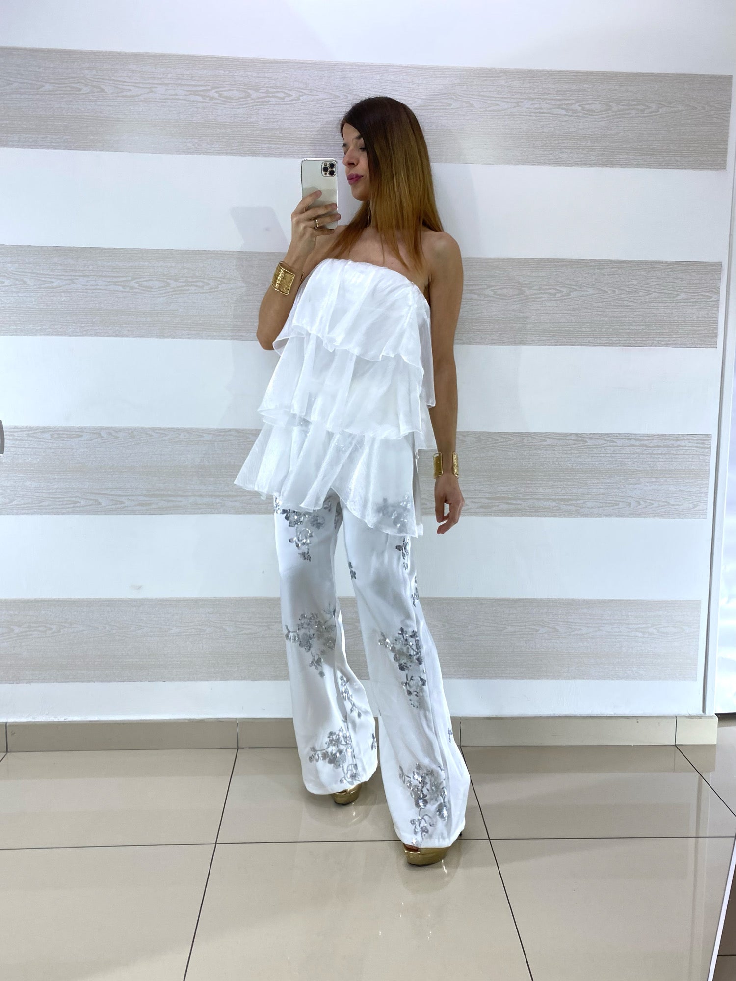 Top Emma Cangiante con Balze