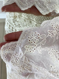 Top Estella Crochet e Pizzo Sangallo