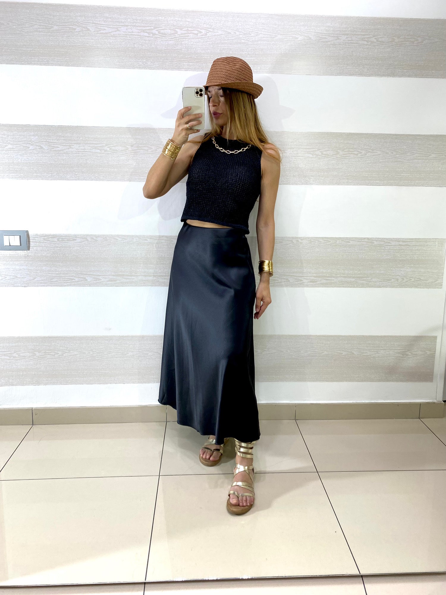 Top Margaret in Filo e Lurex con Catenina Oro