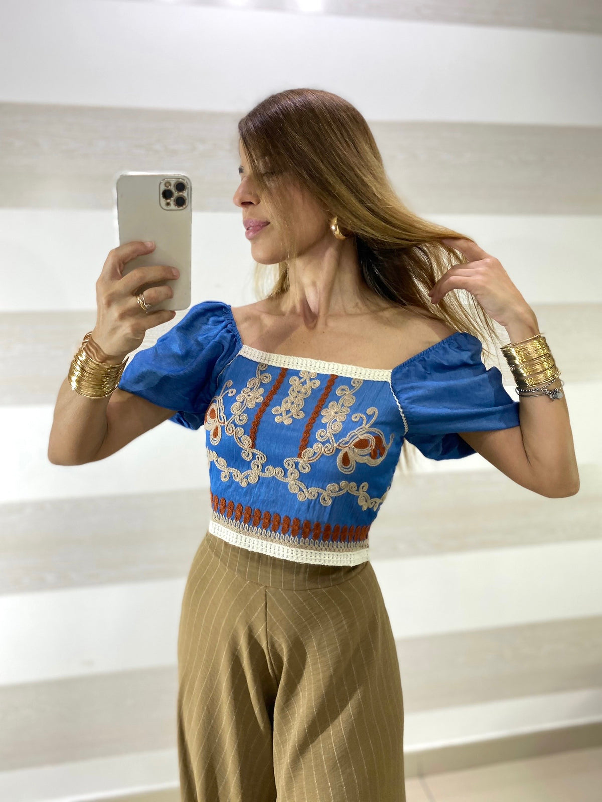 Top Micol Effetto Jeans con Ricami