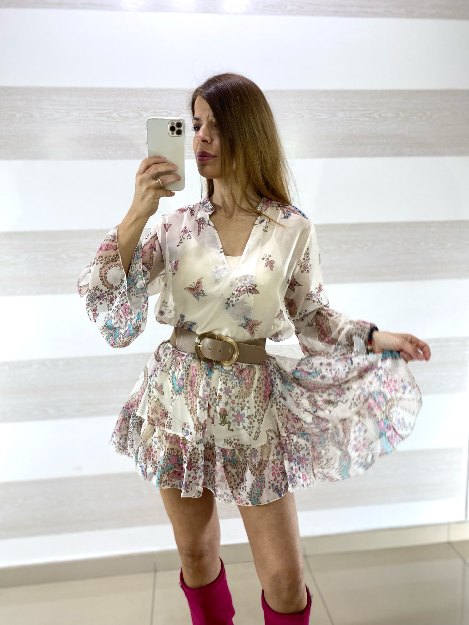 Vestito Iside Tipo Chiffon Fiori e Farfalle