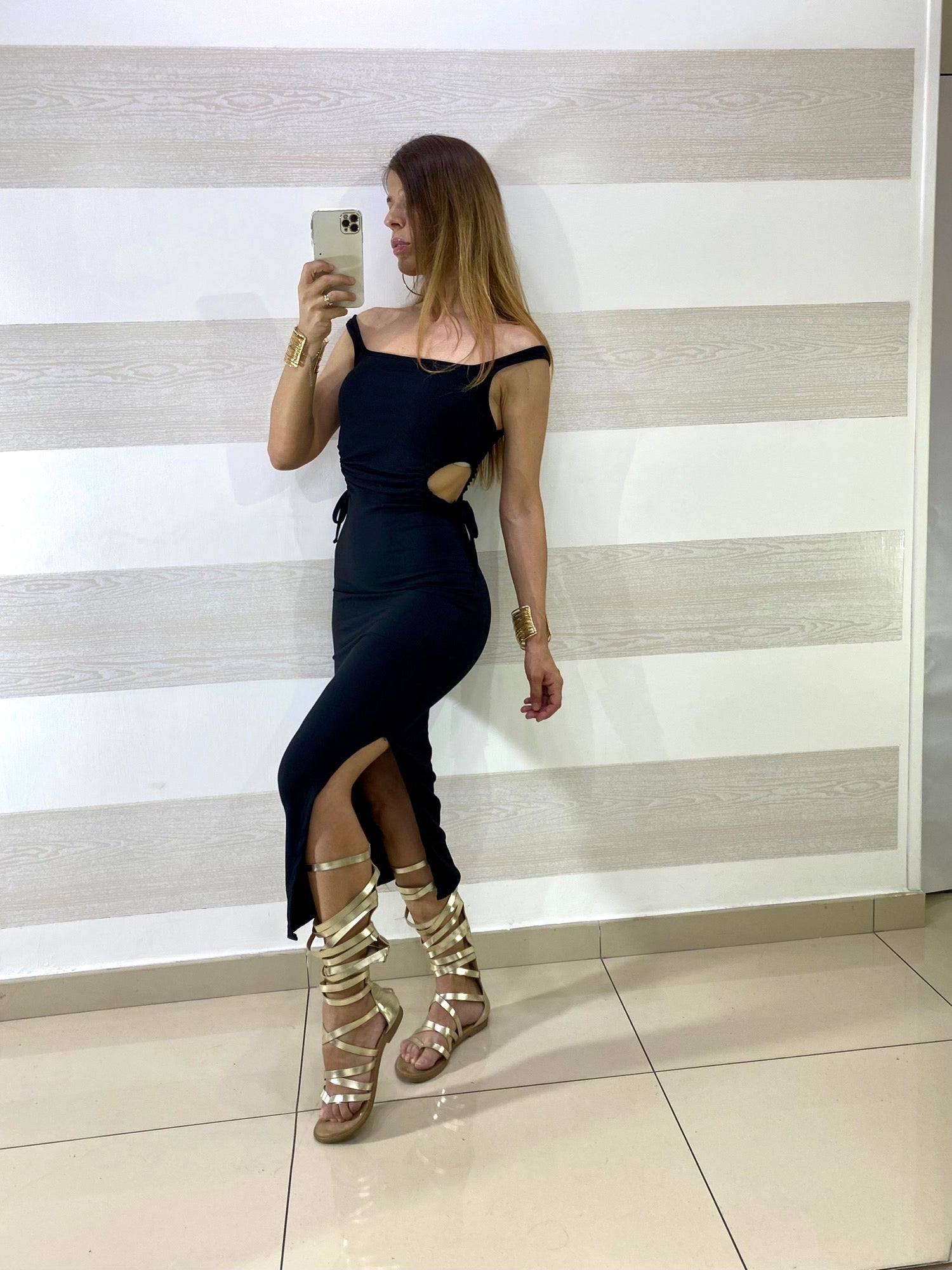 Vestito Nina a Costine con Oblo Laterali e Spacco