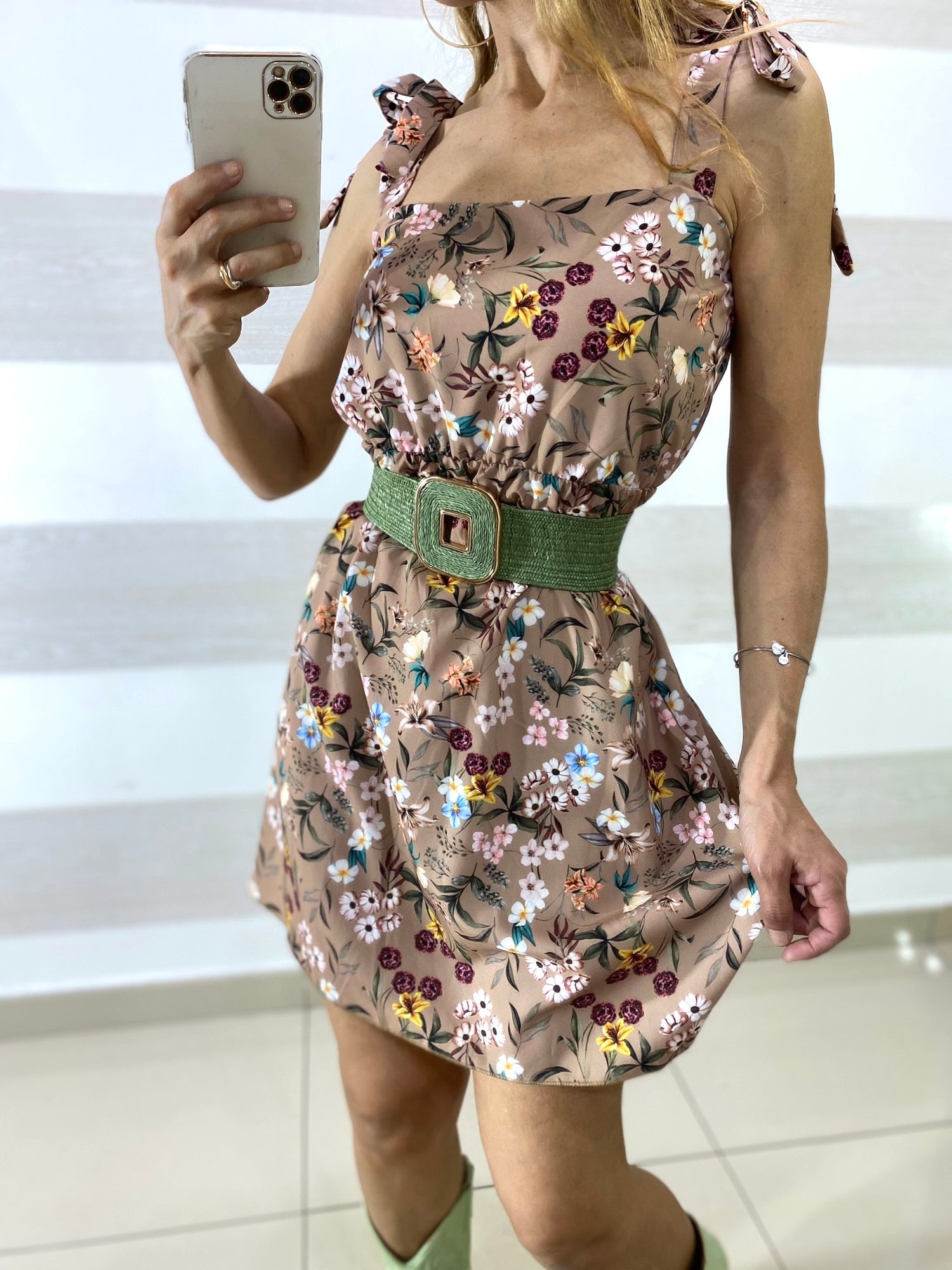 Vestito Olimpia a Fiori con Elastico in Vita