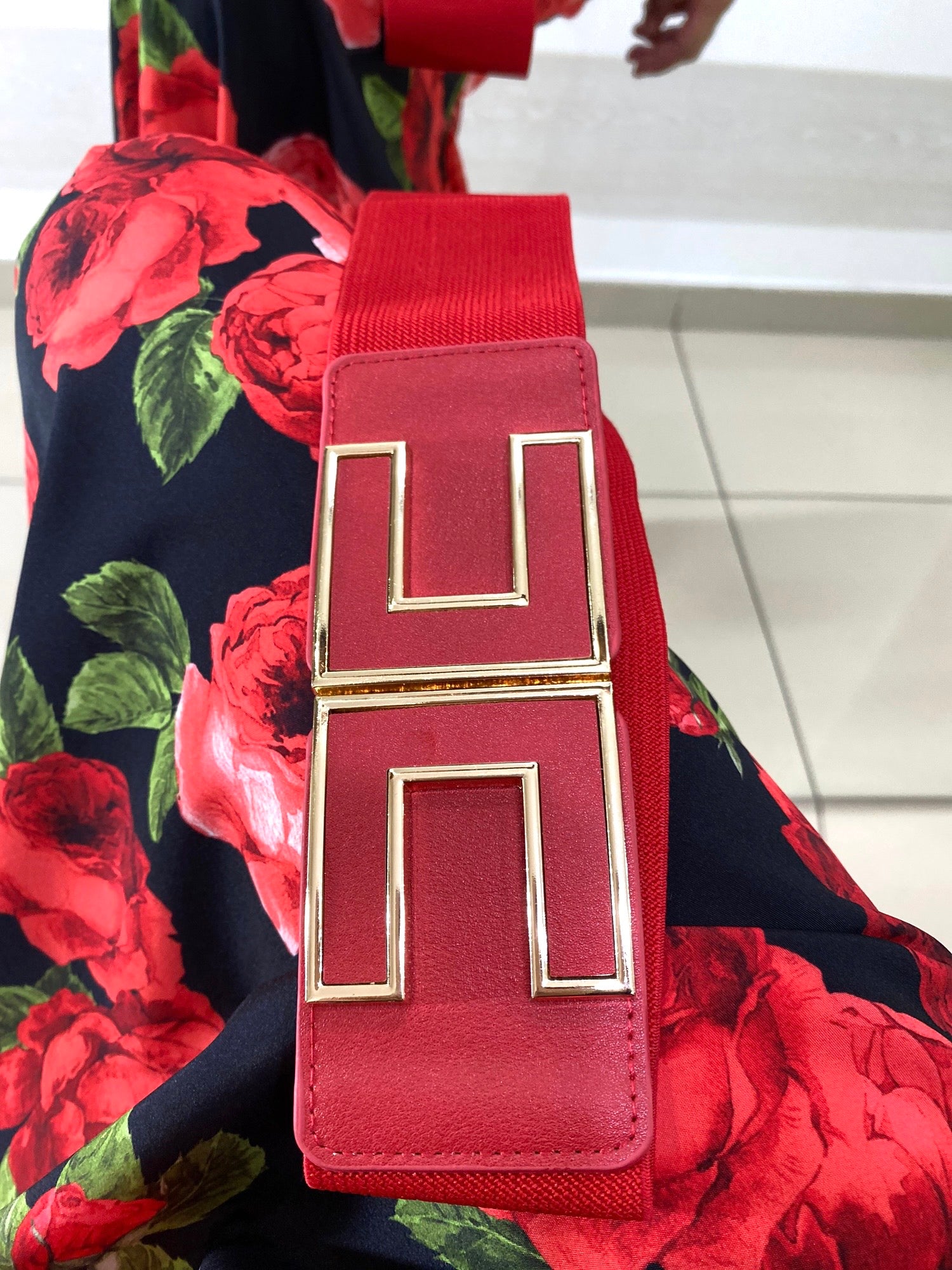 Vestito Samoa Nero Fantasia Rose con Spacchi