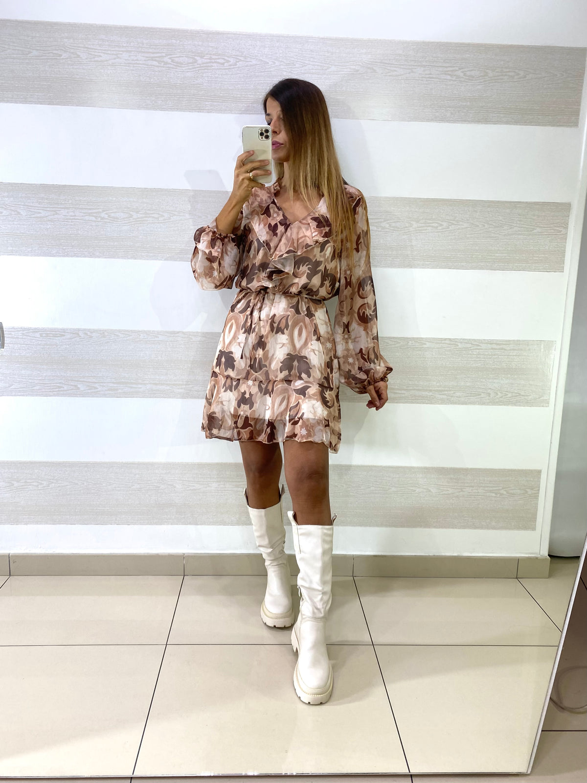 Vestito Sheila Tipo Chiffon con Ruches